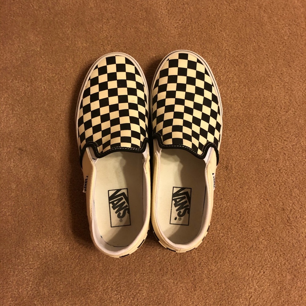 Checkered Vans Slip-on